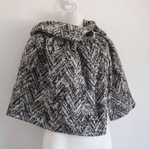 NWT Black & White Cape